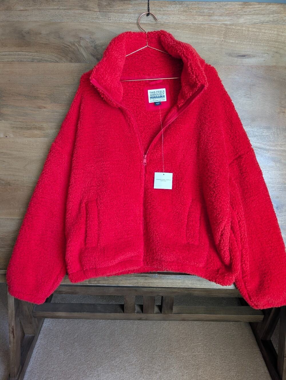 NWT American Eagle Outfitters Huggable Sherpa Fleece Jacket Women M Red Full Zip